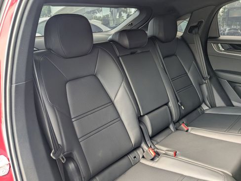 New 2026 Porsche Cayenne S image 25