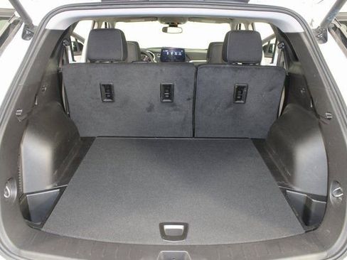 Used 2024 Chevrolet Blazer LT w/ Convenience Package image 18