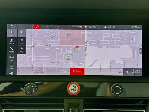 New 2026 Porsche Macan image 19