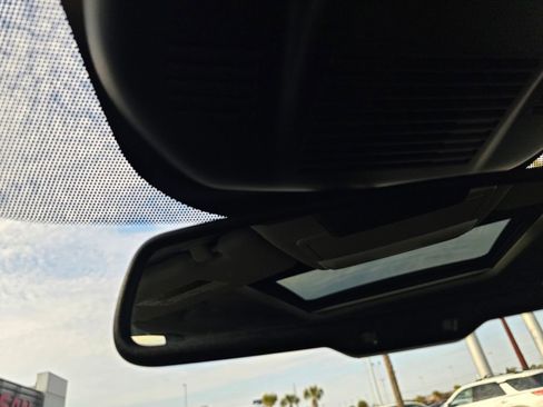 Used 2023 Nissan Rogue Platinum image 29