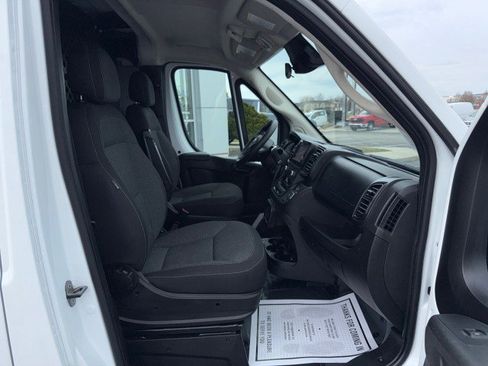 Used 2023 RAM ProMaster 2500 image 25