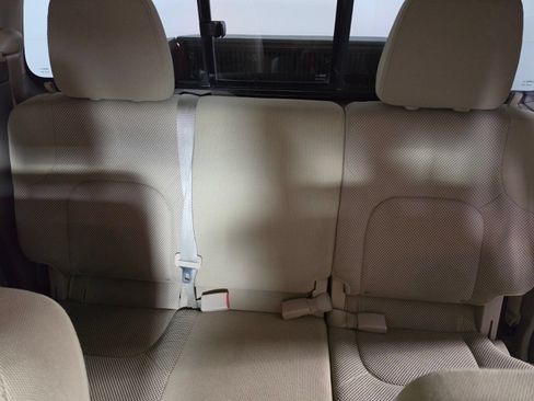 Used 2018 Nissan Frontier SV AWD/4WD image 16