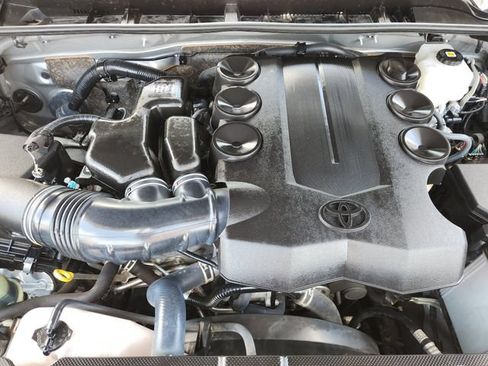 Certified 2024 Toyota 4Runner Limited AWD/4WD image 29