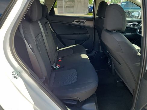 New 2026 Kia Sportage LX FWD image 12