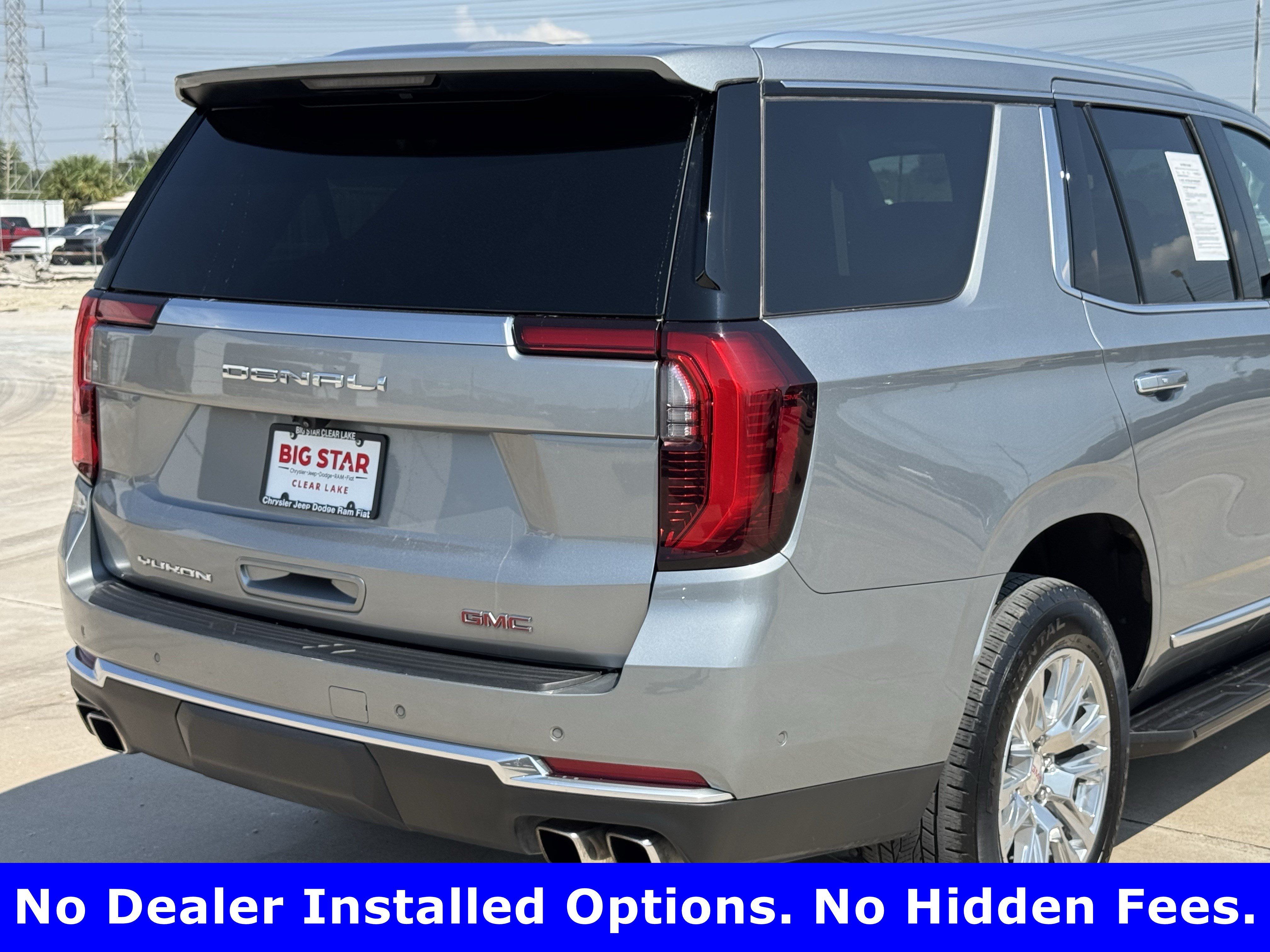 Used 2025 GMC Yukon Denali AWD/4WD image 7