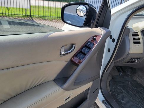 Used 2010 Nissan Murano LE w/ Navigation Pkg AWD/4WD image 14
