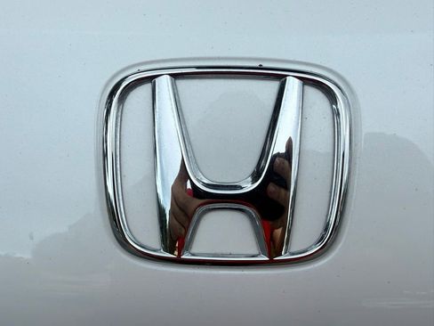 Used 2024 Honda HR-V Sport image 34