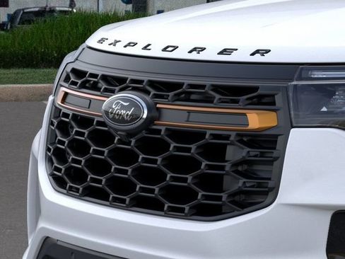 New 2026 Ford Explorer Tremor AWD/4WD image 17