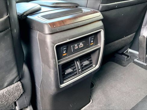 Used 2020 Nissan Murano Platinum FWD image 34