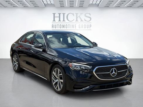 Used 2025 Mercedes-Benz E 350 Sedan image 3