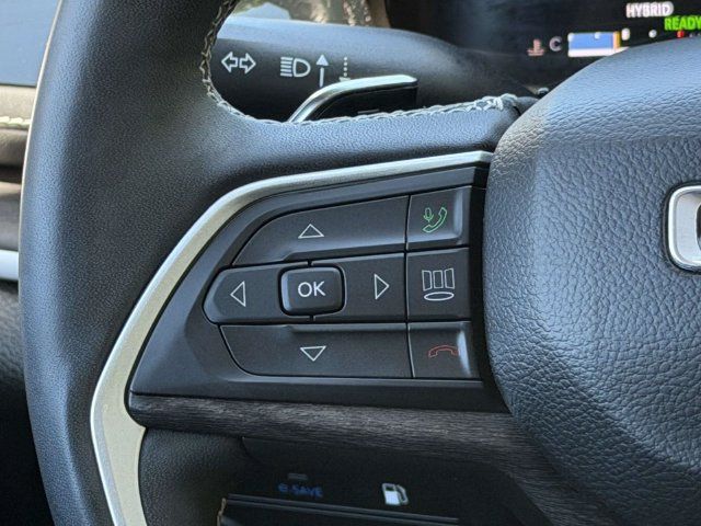 Used 2022 Jeep Grand Cherokee Limited 4xe w/ Luxury Tech Group II AWD/4WD image 25
