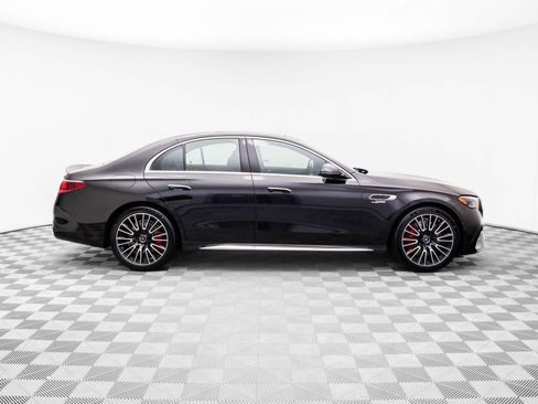 New 2026 Mercedes-Benz E 53 AMG e 4MATIC Sedan image 6