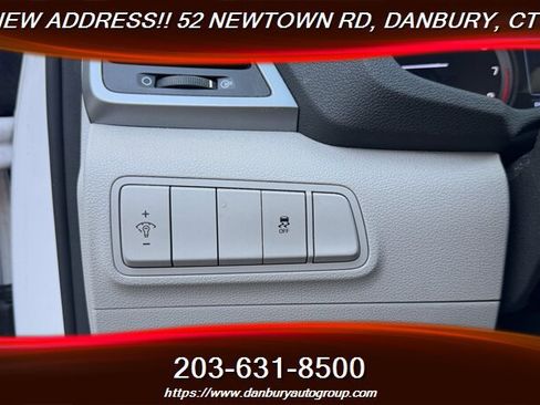 Used 2017 Hyundai Tucson SE AWD/4WD image 16