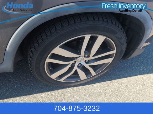 Used 2016 Honda Pilot Touring image 9