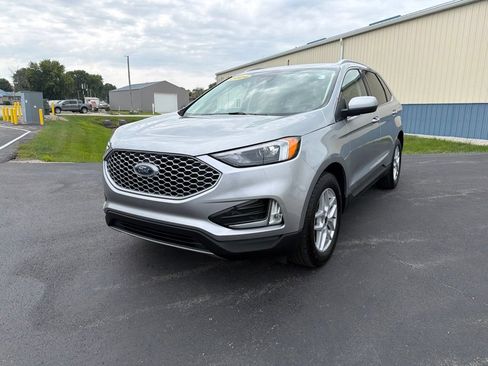 Certified 2024 Ford Edge SEL w/ Convenience Package AWD/4WD image 8