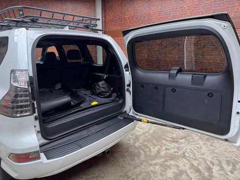 Used 2021 Lexus GX 460 Premium image 27