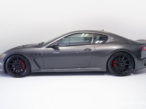 Used 2015 Maserati GranTurismo MC image 4