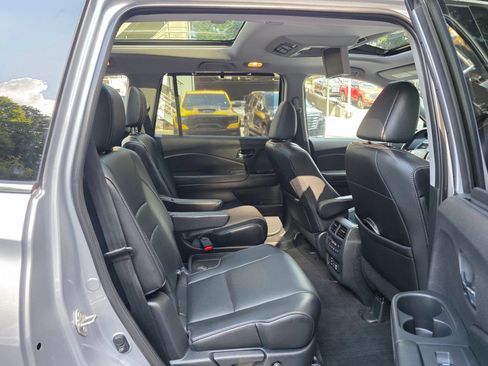 Used 2017 Honda Pilot Elite image 34