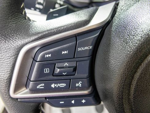 Used 2025 Subaru Outback Limited AWD/4WD image 34