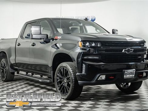 Used 2021 Chevrolet Silverado 1500 LT Trail Boss w/ Bed Protection Package image 1