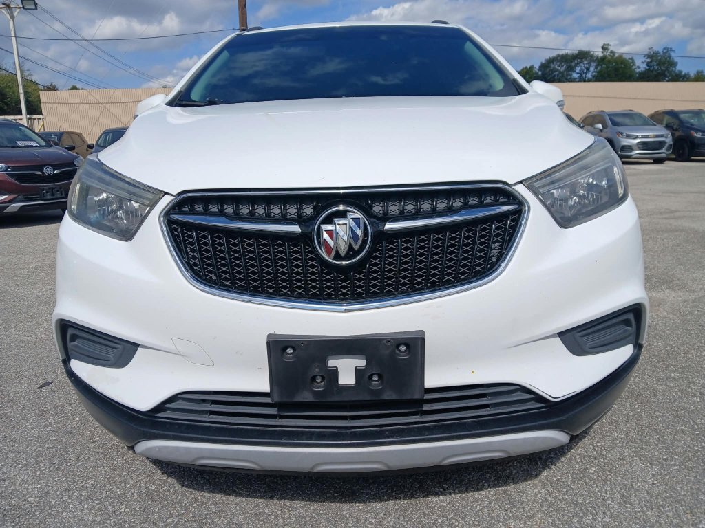 Used 2017 Buick Encore Preferred FWD image 2