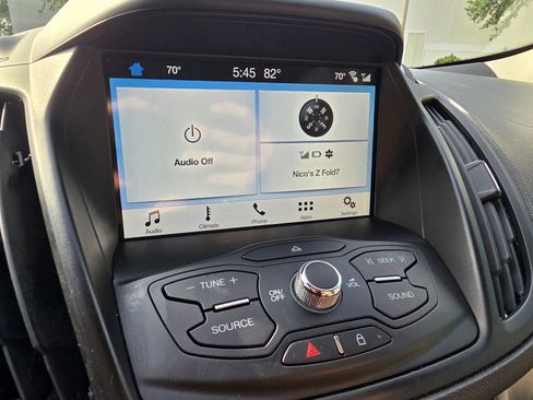 Used 2016 Ford Escape SE w/ Equipment Group 201A FWD image 29