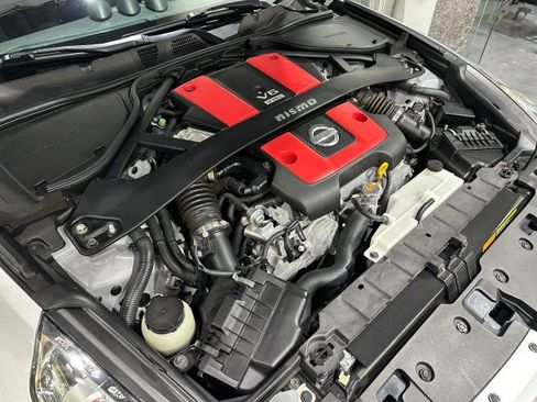 Used 2010 Nissan 370Z NISMO RWD image 7