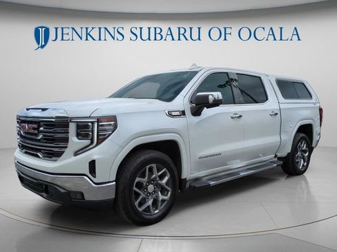 Used 2024 GMC Sierra 1500 SLT w/ X31 Off-Road Package AWD/4WD image 7