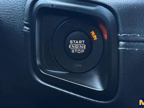 Used 2024 Jeep Wrangler Unlimited Rubicon w/ Technology Group image 25