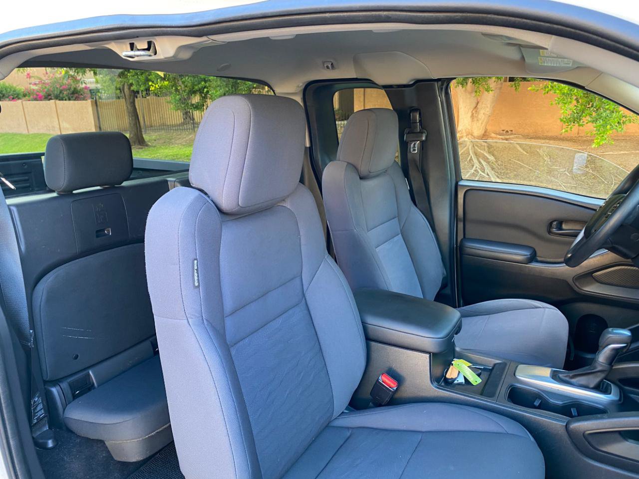 Used 2024 Nissan Frontier S RWD image 40