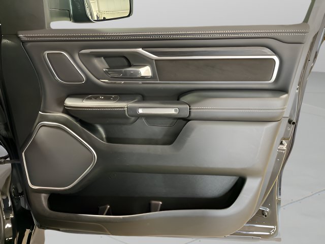 Used 2023 RAM 1500 Laramie AWD/4WD image 55