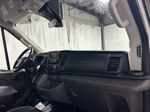Used 2024 Ford Transit 250 148 Medium Roof Extended AWD w/ Load Area Protection Package image 46