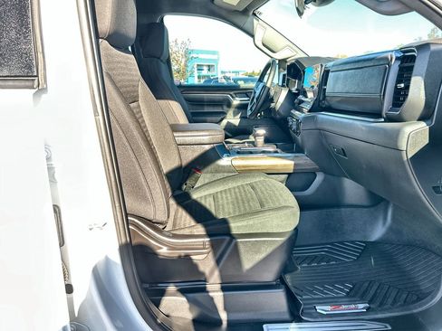 Used 2023 Chevrolet Silverado 1500 LT Trail Boss w/ Protection Package image 16