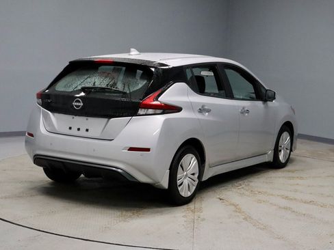 Certified 2023 Nissan Leaf S image 11