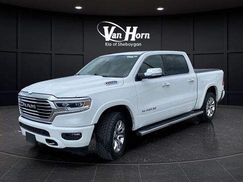 Used 2022 RAM 1500 Limited w/ Body Color Bumper Group AWD/4WD image 3