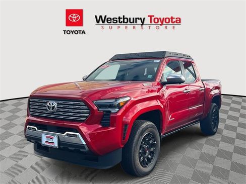 Certified 2025 Toyota Tacoma Limited image 5