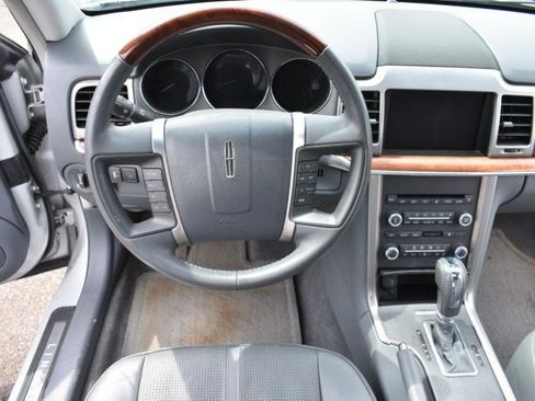 Used 2010 Lincoln MKZ FWD image 33