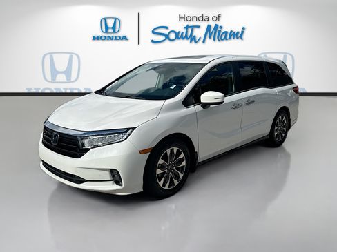 Used 2023 Honda Odyssey EX-L image 3