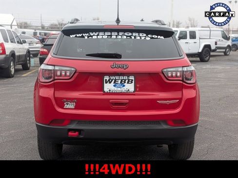 Used 2020 Jeep Compass Trailhawk image 7
