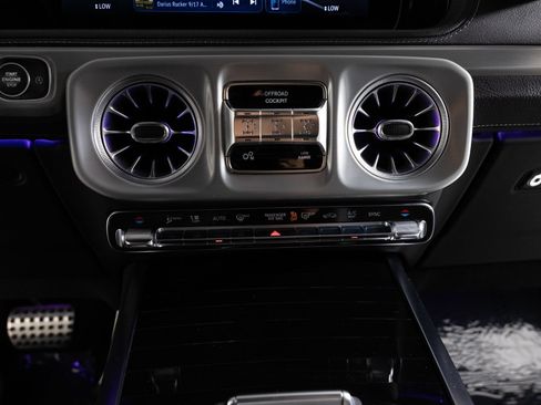 Used 2025 Mercedes-Benz G 550 w/ Exclusive Interior Package image 36
