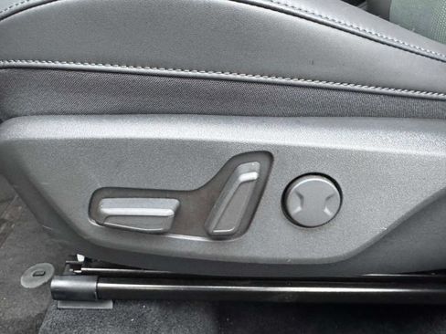 Certified 2024 Kia Niro EX w/ EX Cold Weather Package FWD image 19