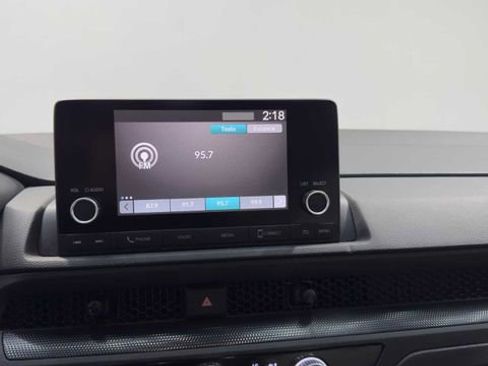 Used 2023 Honda CR-V LX image 29