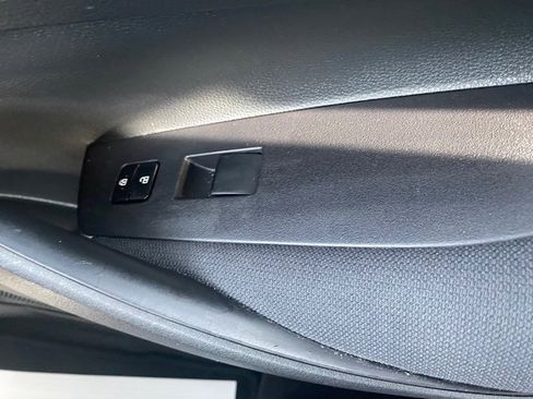 Used 2024 Toyota Corolla LE image 23