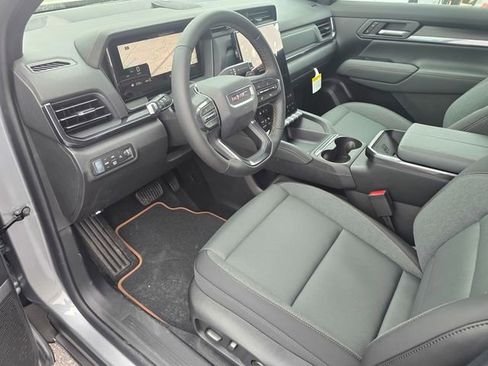 New 2026 GMC Terrain AT4 w/ Technology Package II AWD/4WD image 18