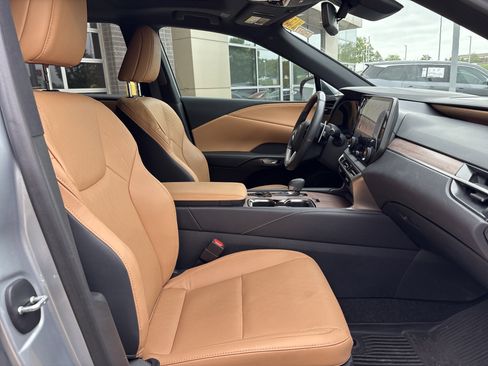 Used 2023 Lexus RX 350 Premium Plus w/ Accessory Package (Z1) AWD/4WD image 33