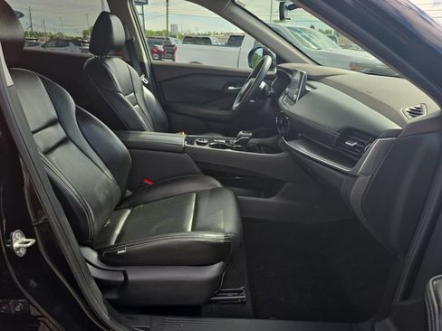 Used 2021 Nissan Rogue SV AWD/4WD image 18