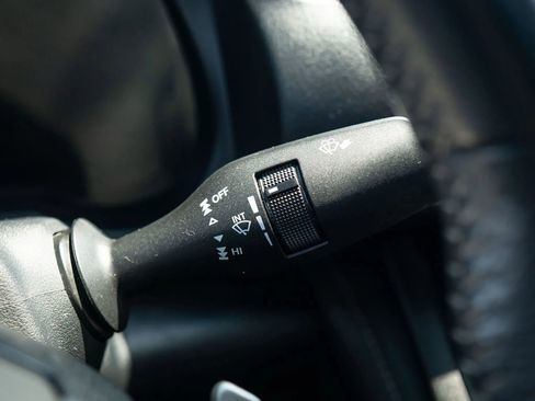 Used 2014 Lexus IS 350 w/ F Sport Package RWD image 38