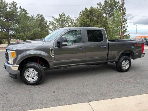 Used 2017 Ford F250 XL w/ Power Equipment Group AWD/4WD image 3