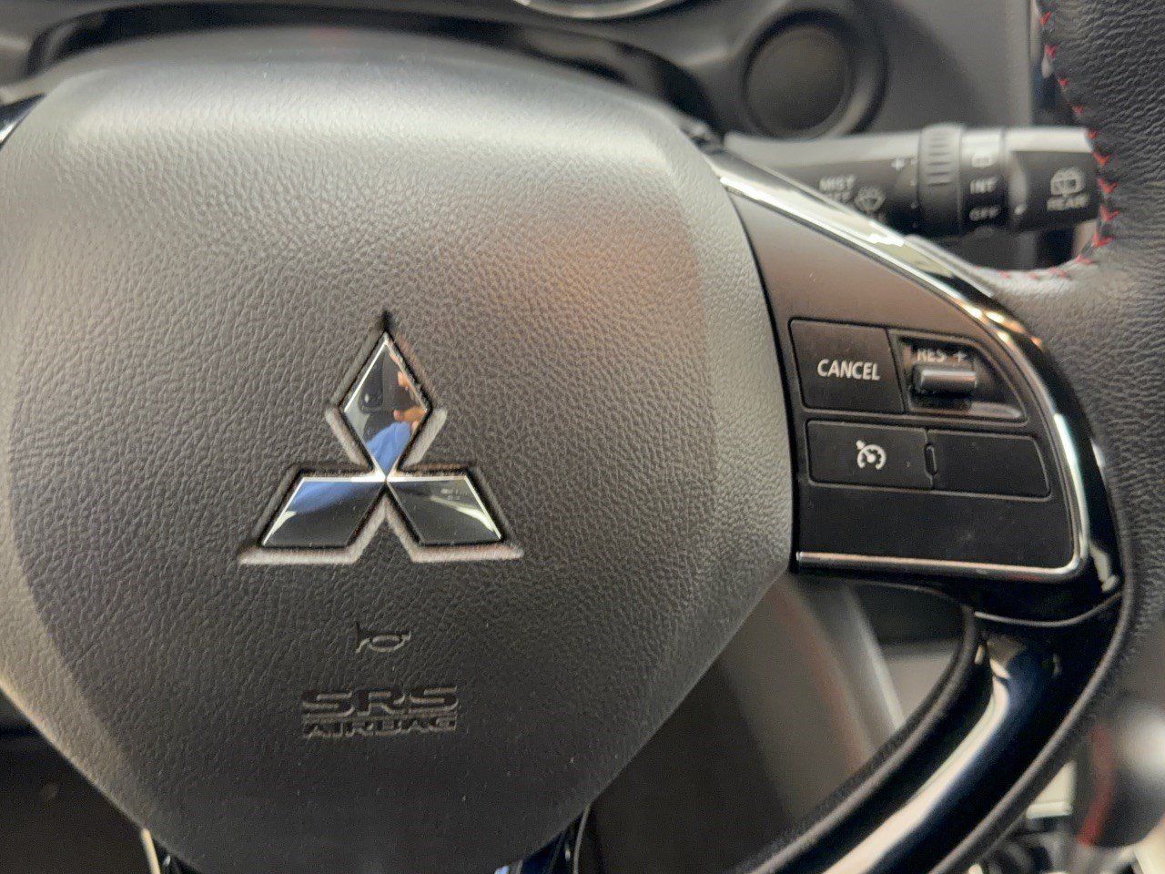 Used 2025 Mitsubishi Outlander Sport LE AWD/4WD image 19