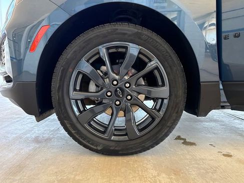 Used 2024 Chevrolet Equinox RS w/ RS Leather Package FWD image 26